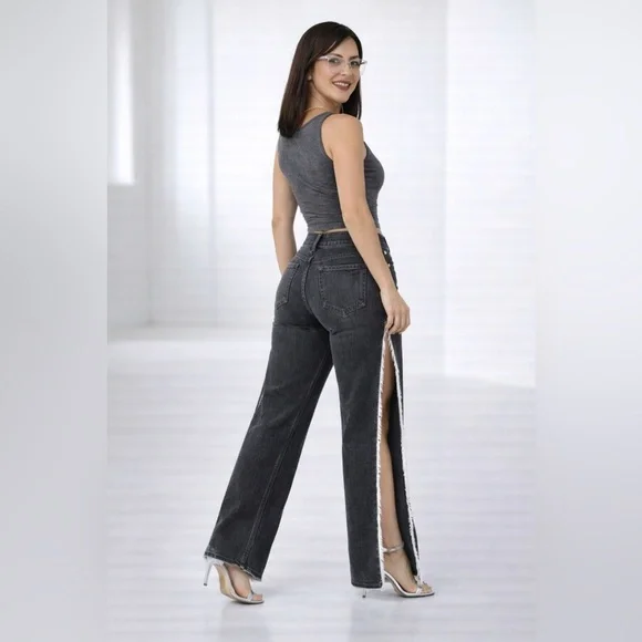 TEMPTATION CUT DENIM Slit Pants – Bold Move Edition - Picture 9 of 15